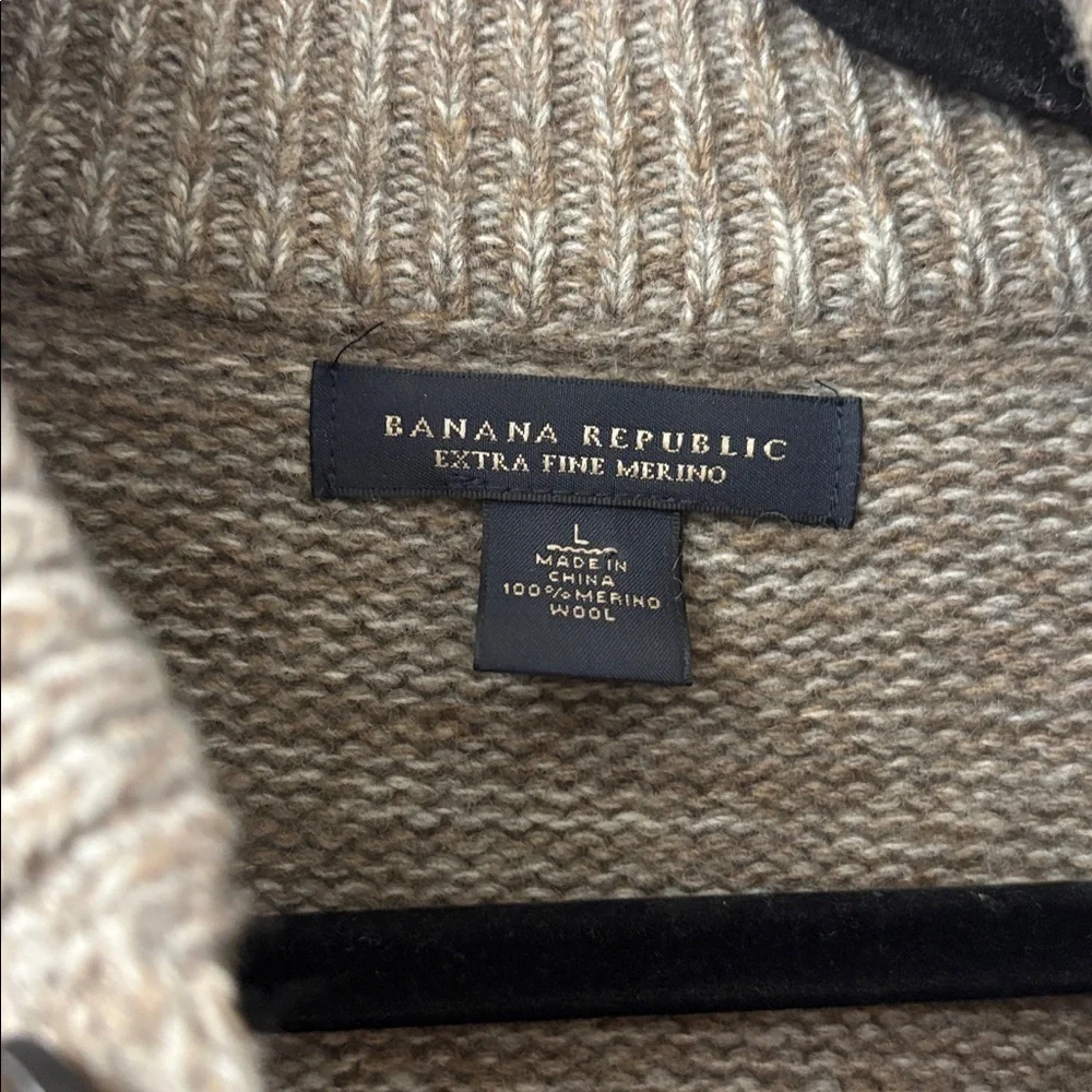 Banana Republic cozy turtleneck